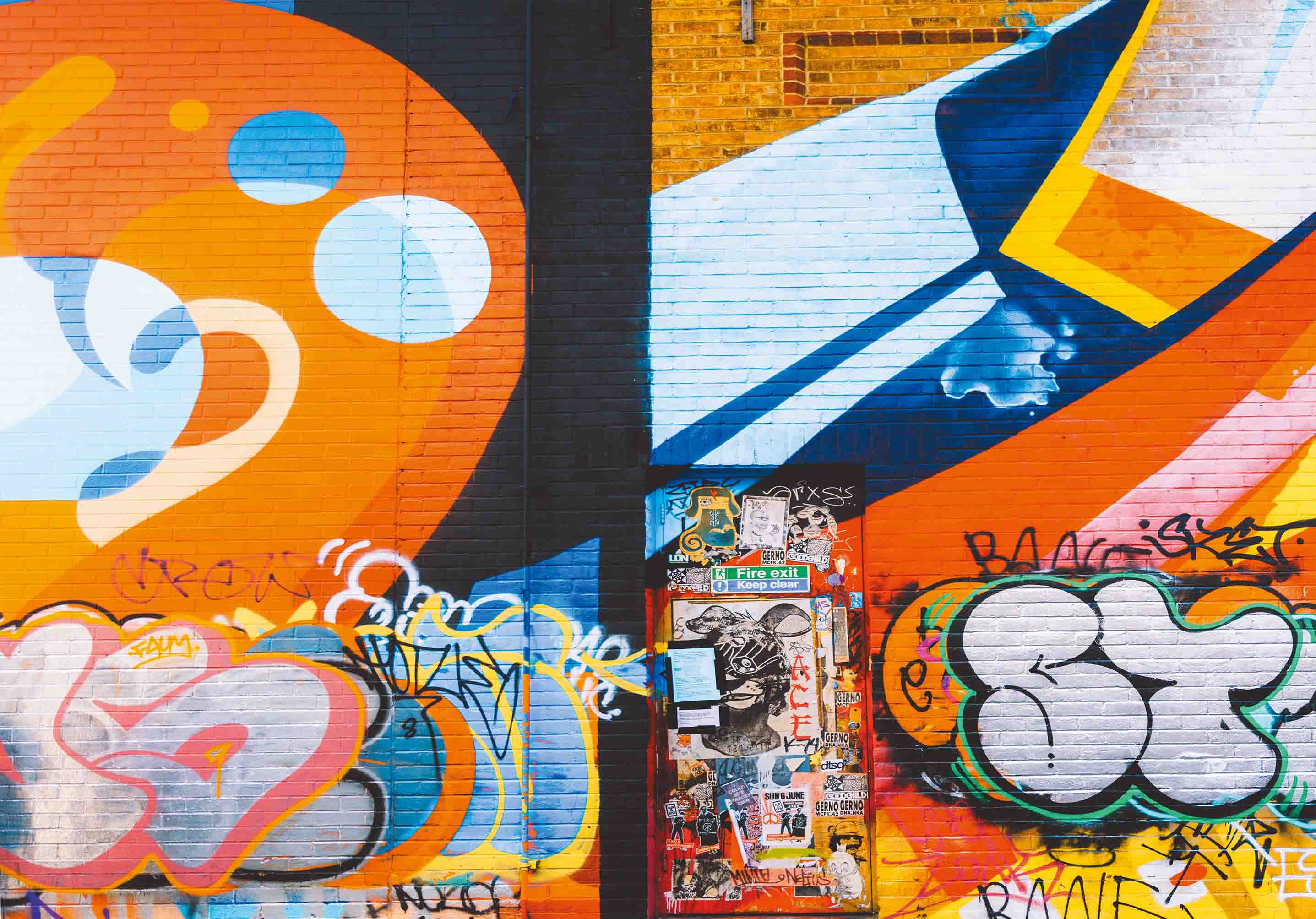 3D Graffiti Round Love Triangle Wall Mural Wallpaper YXL 2805